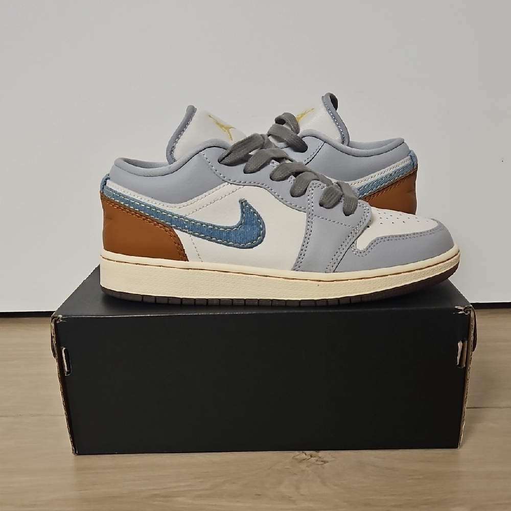 Nike Jordan 1 Low SE GS Sashiko Denim Sneakers